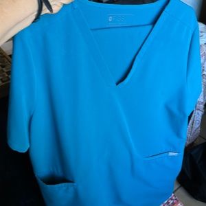 Figs set XXL top, XL joggers